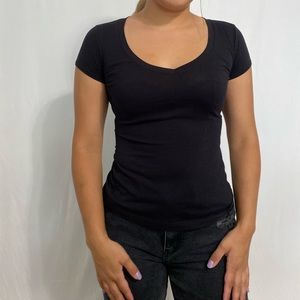 GARAGE basic v-neck t-shirt